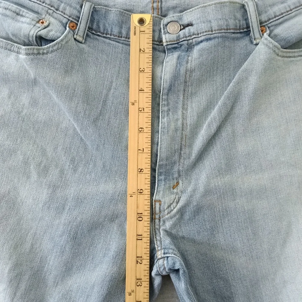 Levis 541 Athletic Taper Jeans Light Wash Blue Mens W42 L30 Denim Pants